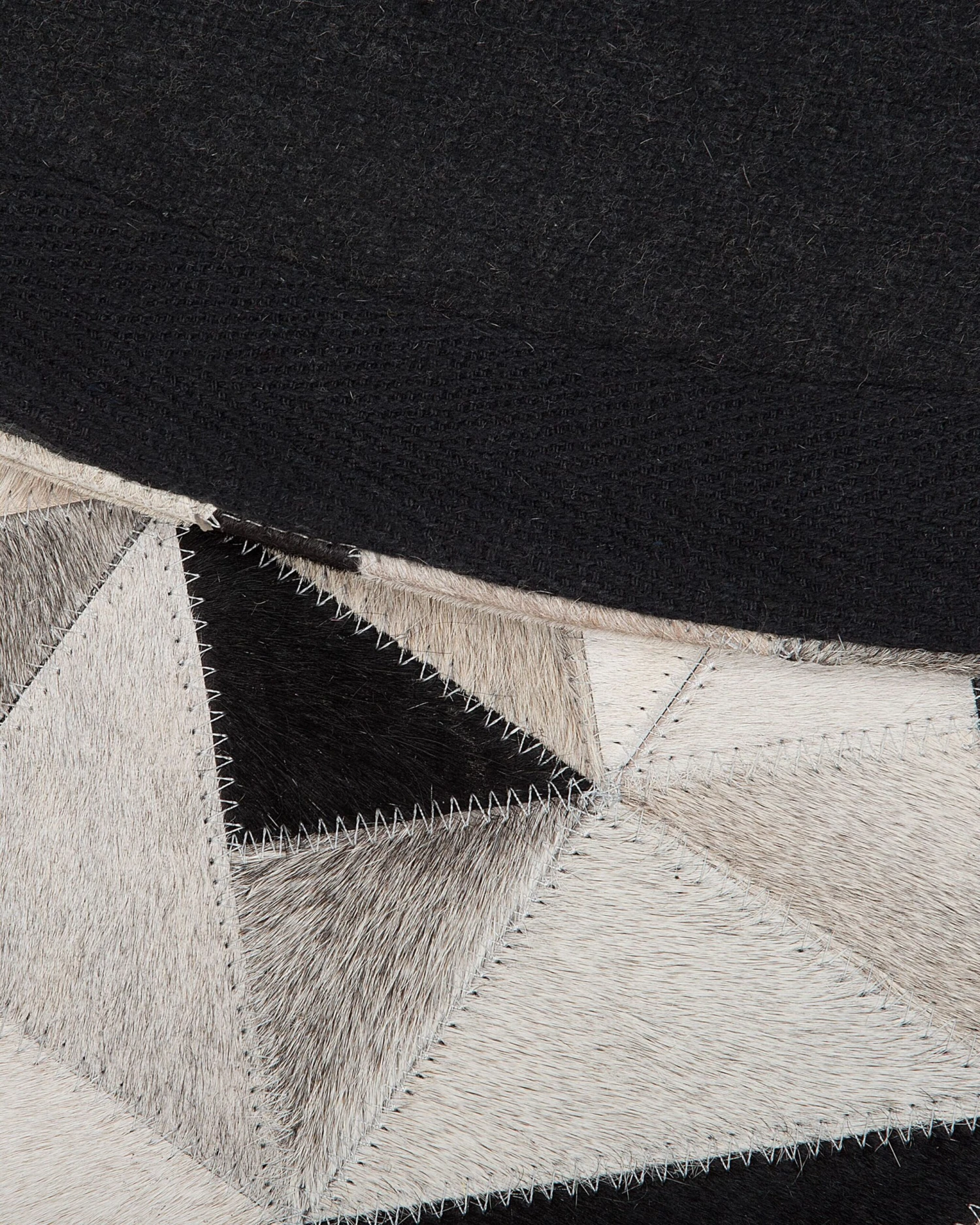 Matto Lehmännahka Harmaa/musta ⌀ 140 Cm KIRKLAR - Image 5