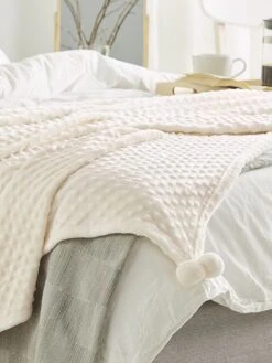 Päiväpeitto Kangas Luonnonvalkoinen SAMUR Useita Kokoja -Koti Kaluste undef src sa picid 771153 type whitesh image