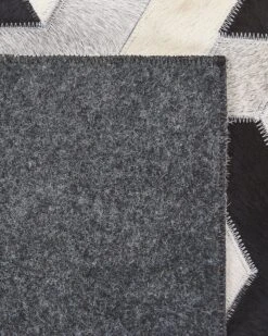 Matto Lehmännahka Musta/harmaa NARMAN Useita Kokoja -Koti Kaluste undef src sa picid 780728 type whitesh image